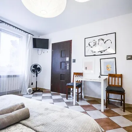 Lion Apartments - Your Own Apartment In Cracow-3