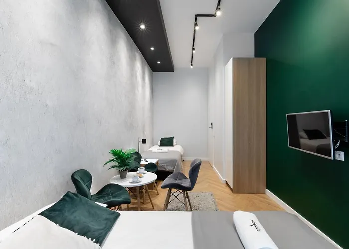 Rainbow Apartments 3